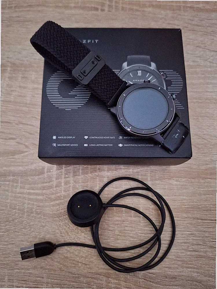 Amazfit GTR 42mm Smartwatch in Schwarz