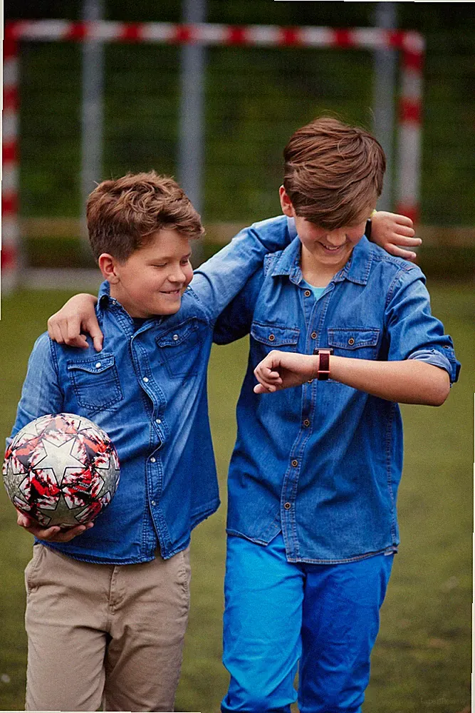 Anio 5s Kinder 2G GPS-Smartwatch 1.3" IPS-LCD GPS WLAN Akku 400mAh