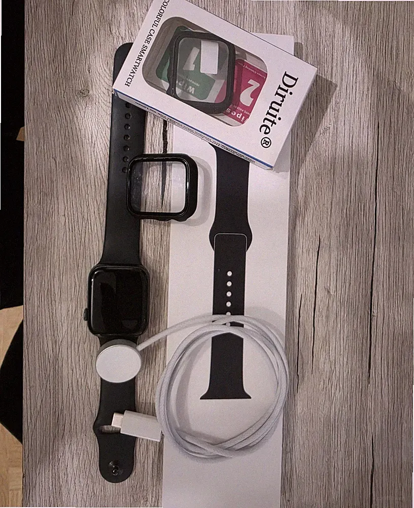 Apple Watch Series 6 44 mm Smartwatch schwarz, Silikonarmband, iOS-kompatibel