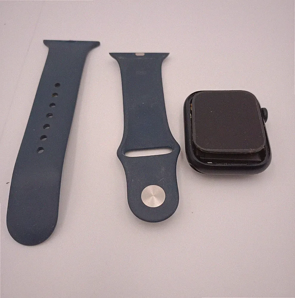 Apple Watch Series 7 GPS Cellular Smartwatch m Aluminiumgehäuse - Defekt