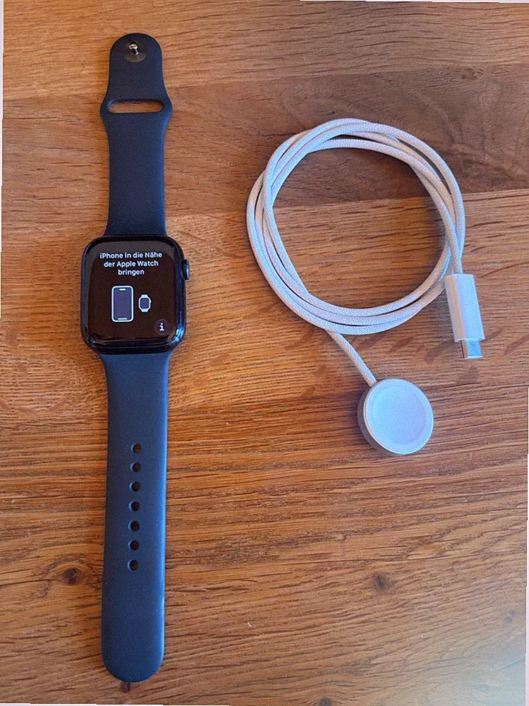 Apple Watch Series 9 45mm Aluminium GPS, Midnight Sportarmband Smartwatch