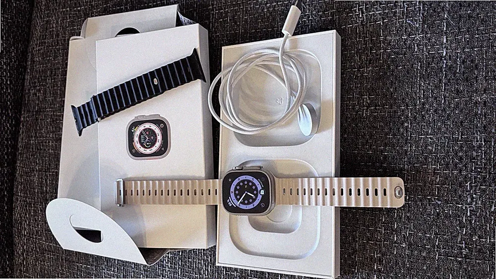 Apple Watch Ultra 1 49 mm Titan Smartwatch