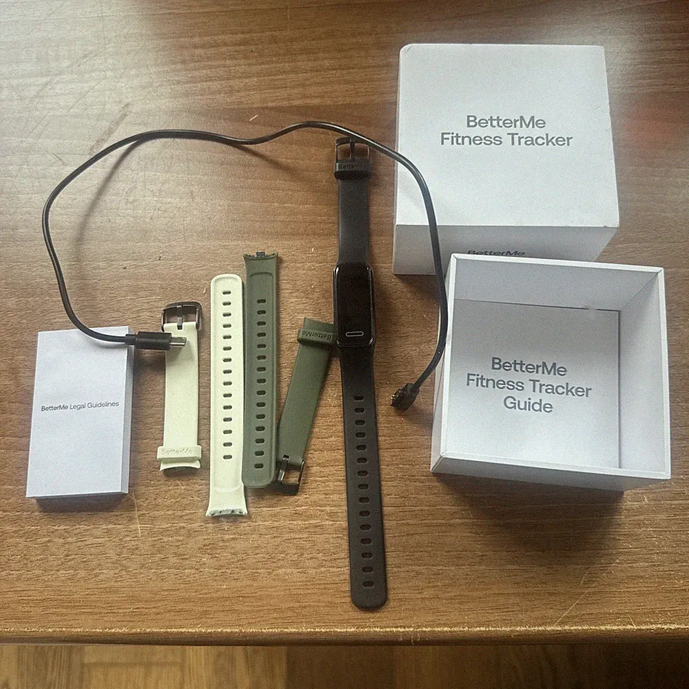 Better Me Fitness Tracker Smart Watch Armband mit 3 Armbändern