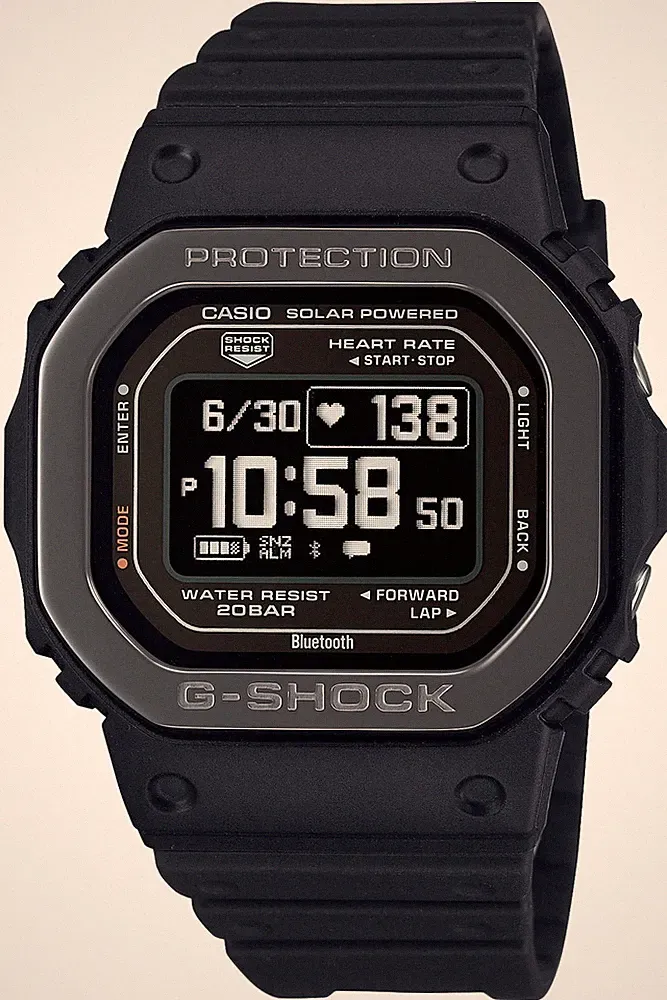 Casio G-SHOCK DW-H5600MB-1JR G-SQUAD Bluetooth Digital Smartwatch Herrenuhr