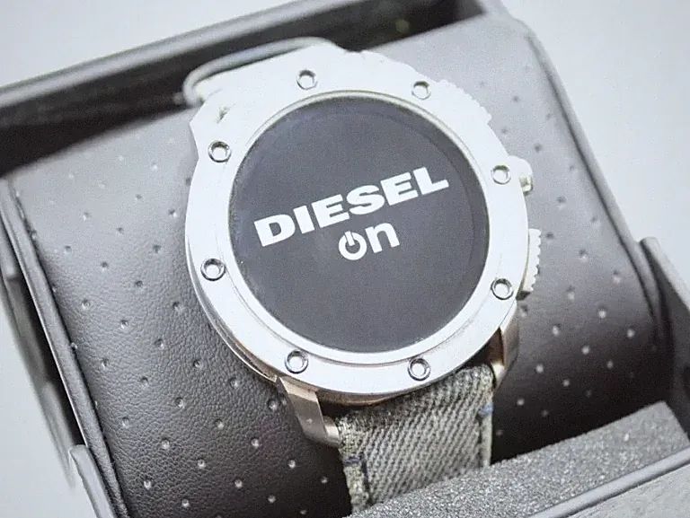 Diesel Smartwatch DW1001*Sehr gut*Händler*