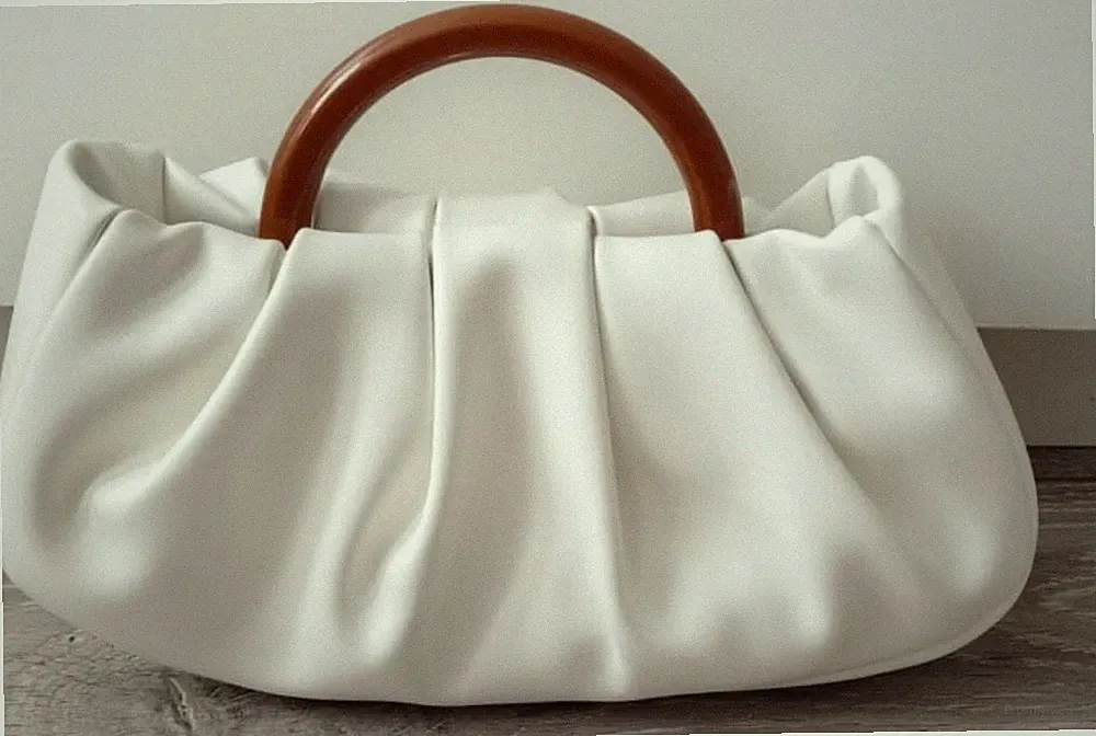 Elegante Schwarze Handtasche Für Damen – Gebraucht