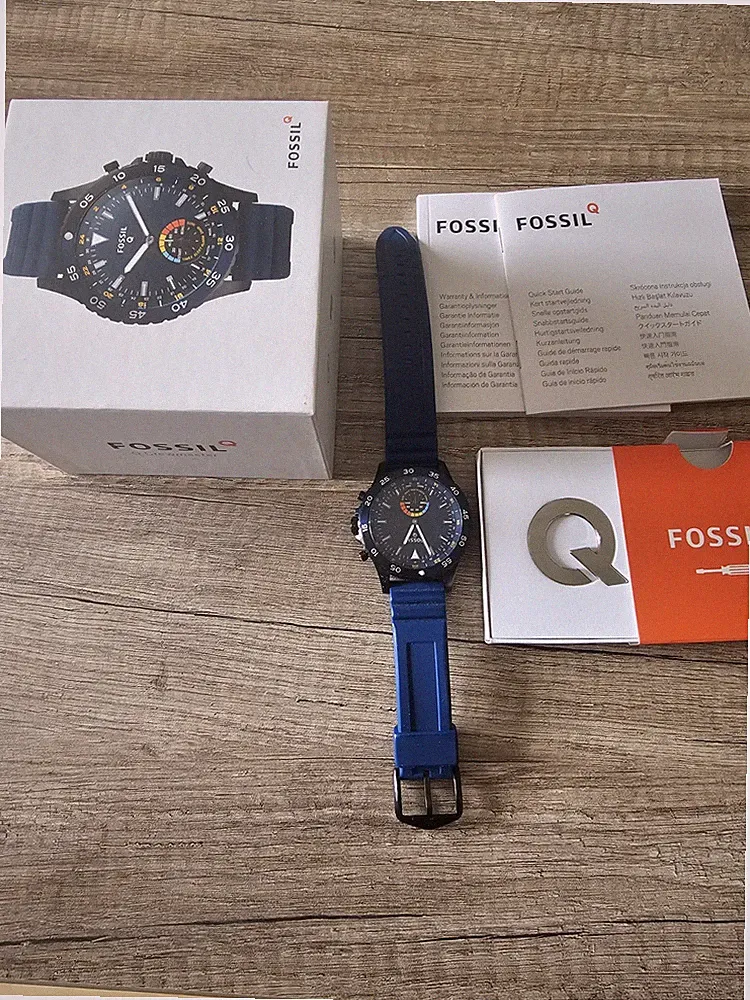 Neu Hybrid-Smartwatch