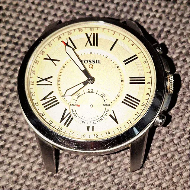 Fossil Q Hybrid Smartwatch mit der Modellnummer FTW1118