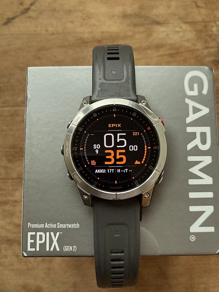 Garmin Epix Gen 2 47mm GPS Multisport Smartwatch Fitness Tracker Laufuhr Sport