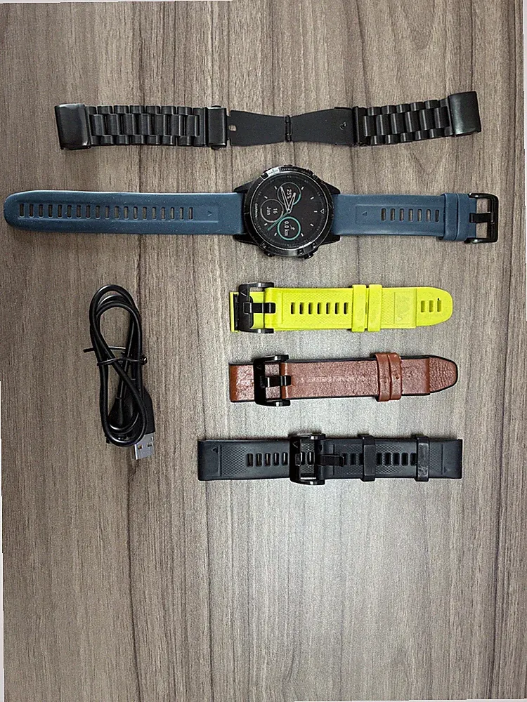 Garmin Fenix 5 Saphir 47mm GPS Smartwatch - 5 Armbänder