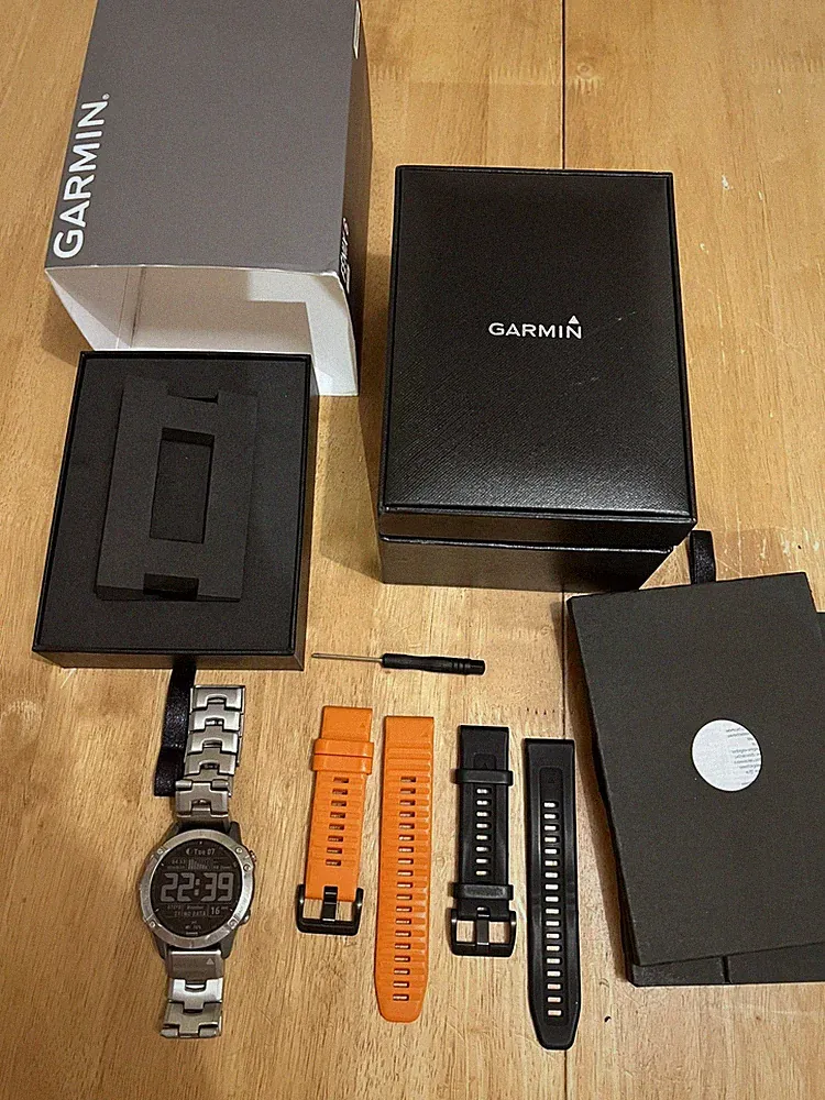 Garmin Fenix 6 Sapphire 47mm Titan Smartwatch