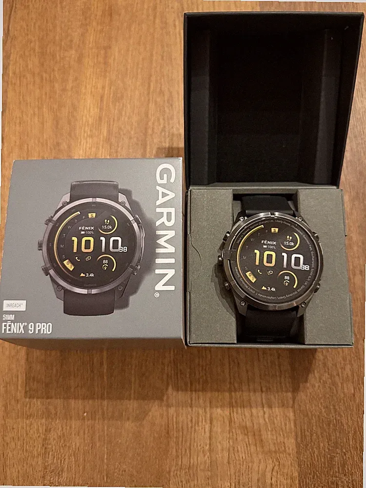 Garmin FENIX 9 PRO Amoled Titan Smartwatch 51 mm inReach Carbongrau