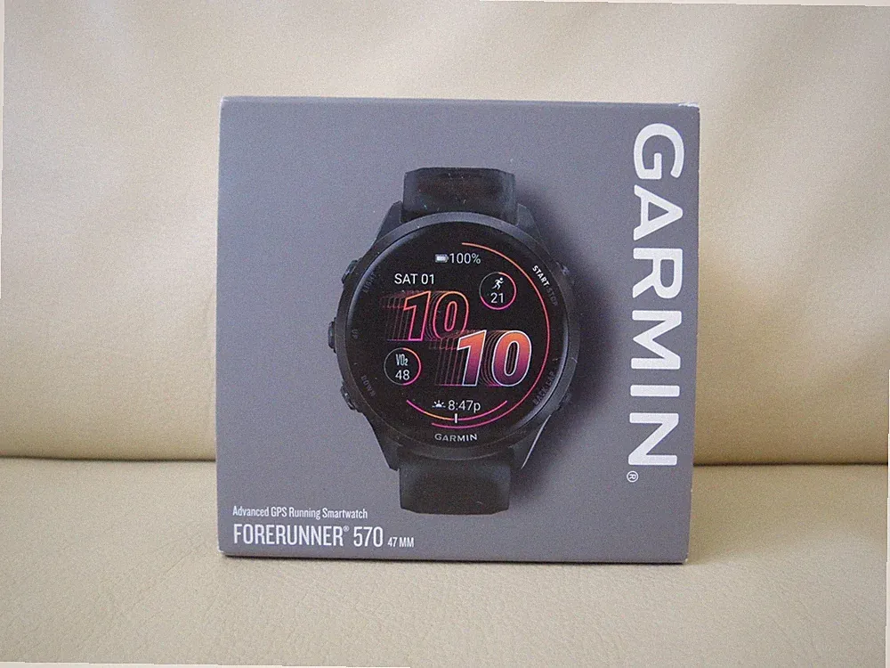 Garmin Forerunner 570 Black AMOLED 47mm MultiSport Watch - New in Box !!