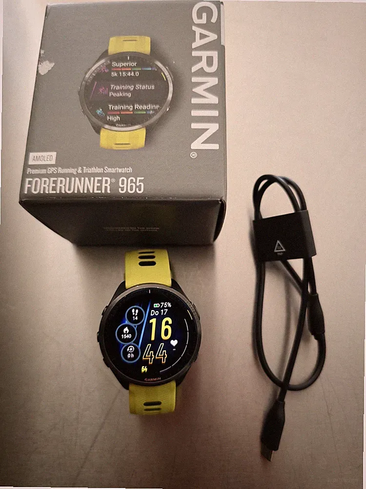 Garmin Forerunner 965 - Zitronengelb/Schwarz - Triathlonuhr, Smartwatch, GPS