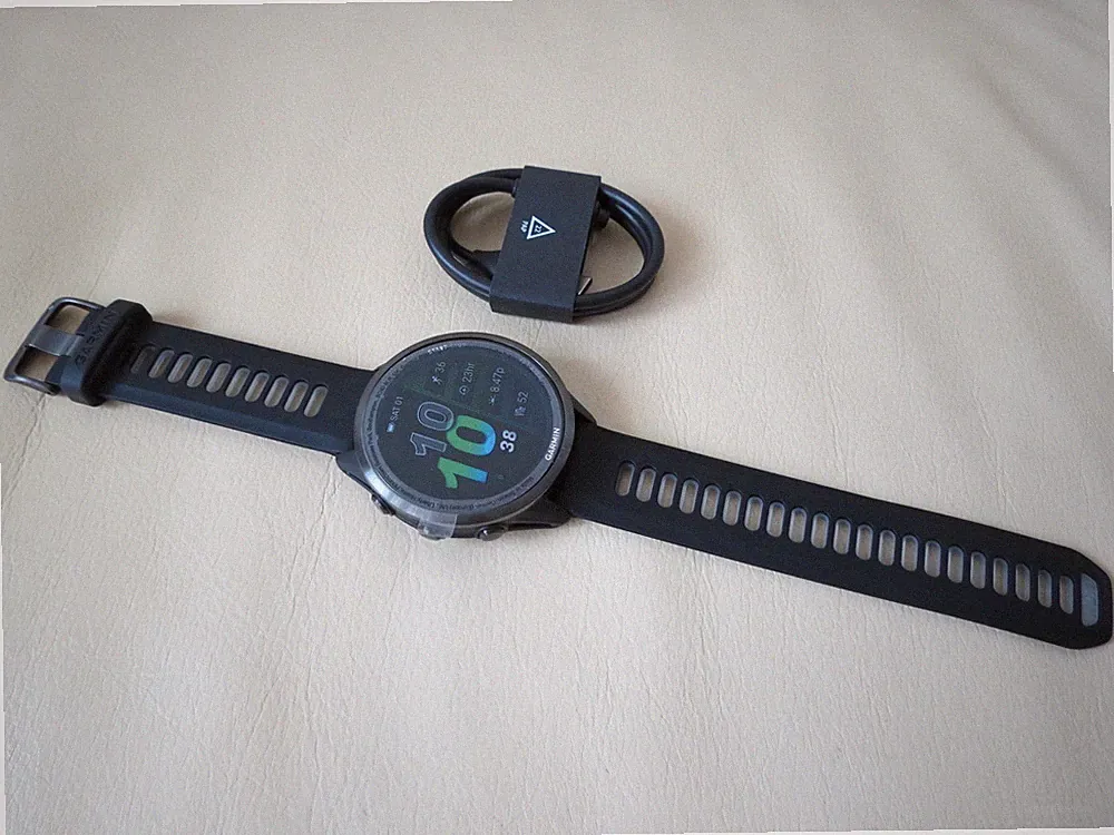 Garmin Forerunner 970 Black AMOLED 47mm MultiSport Watch - New !!
