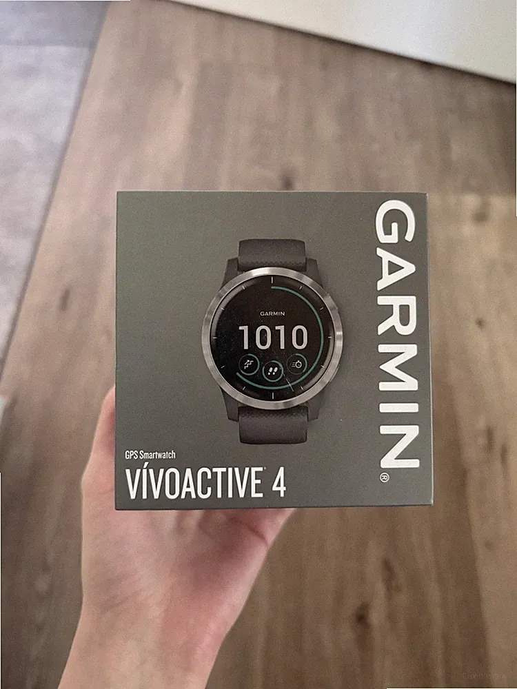 Garmin GPS Smartwatch Vivoactive 4, gebraucht, mit Originalverpackung