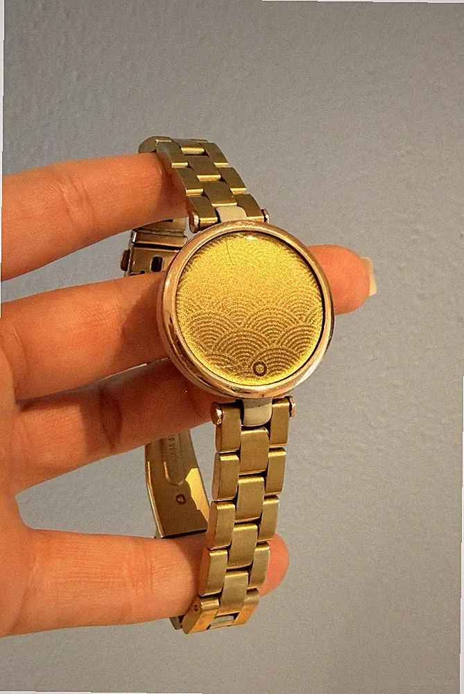 Garmin Lily Smartwatch, Fitnessuhr, Sportuhr, Uhr Damen Gold