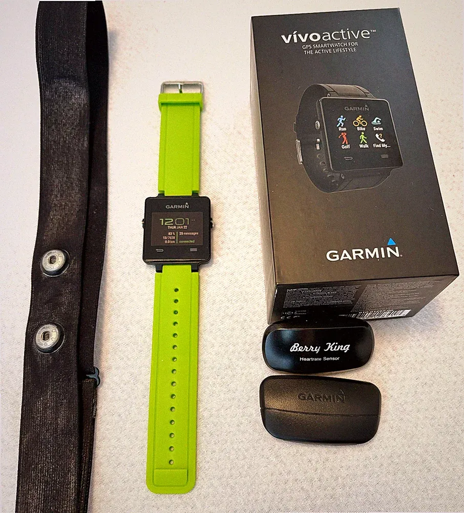 Garmin vívoactive (1. Generation) – GPS-Sportuhr und Smartwatch in einem, ideal