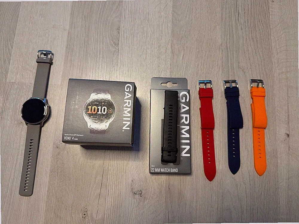 Garmin Venu 4 (45mm) Silber – Top Zustand 4 Armbänder Rechnung - TOP