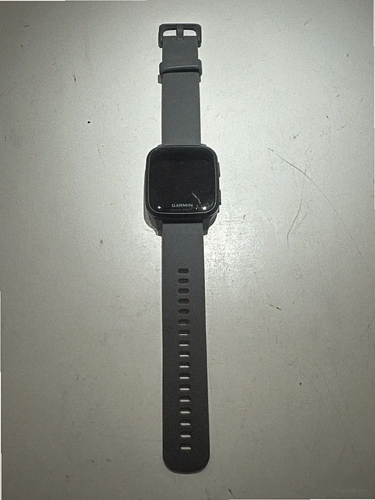 Garmin Venu Sq GPS-Smartwatch graues Gehäuse und graues Armband