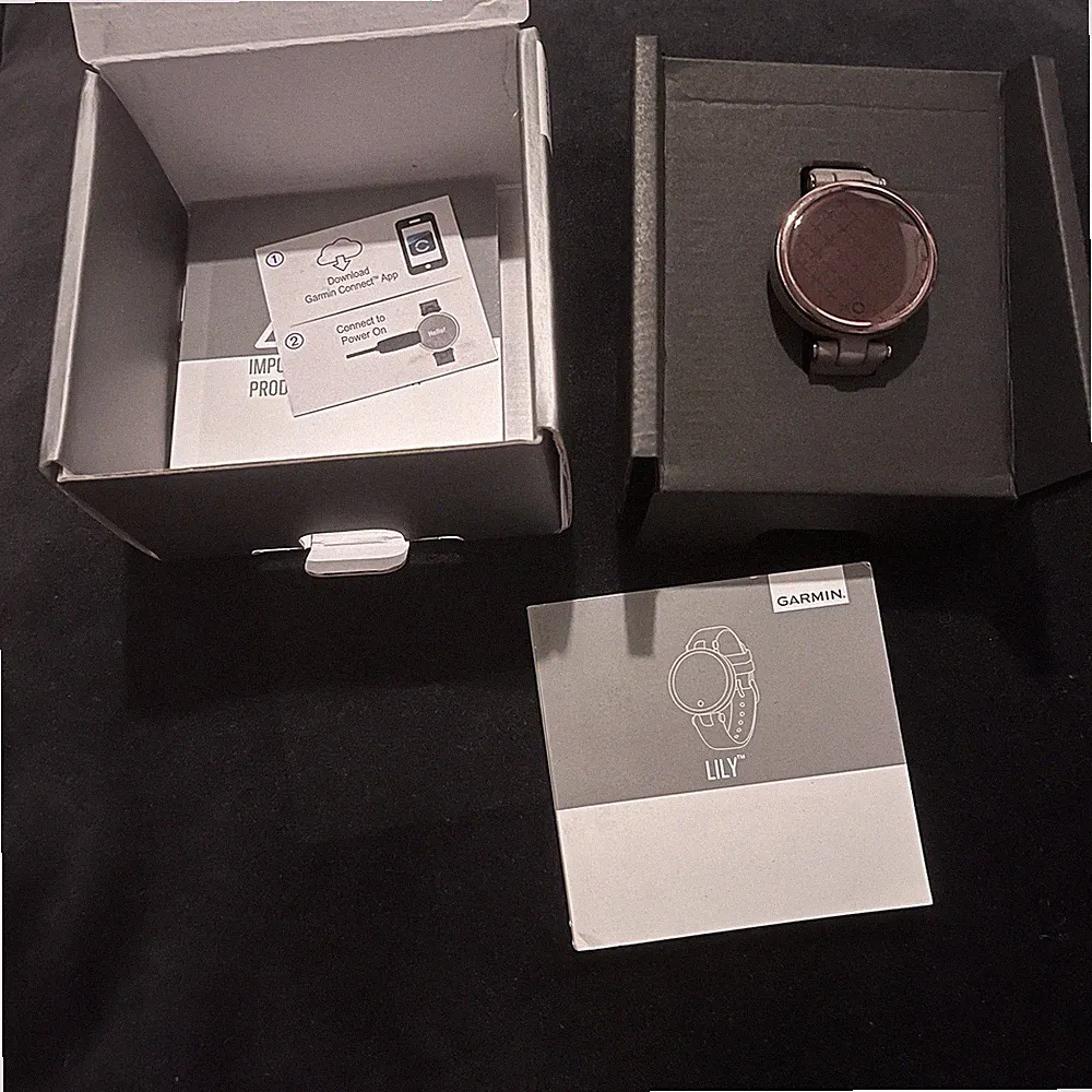 Gebrauchte Garmin Lily Classic (1. Gen.) Smartwatch