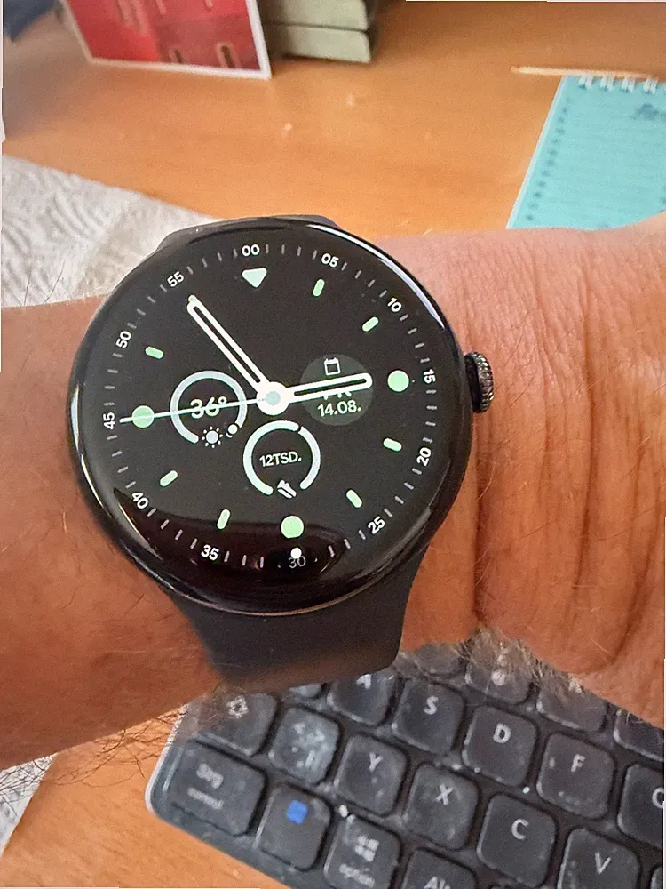 150 g Smartwatch