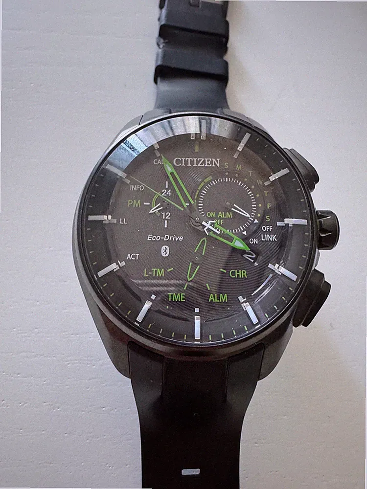 Hybrid Smartwatch Solar Citizen Hybrid W770-MV01 - Modell S115001 - grün