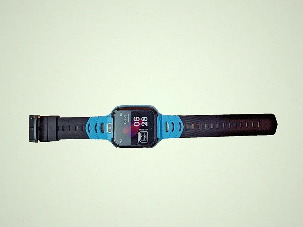 Kinder Smartwatch 2G Micro-SIM SeTracker2 SOS Telefon Kamera Blau mit Zubehör