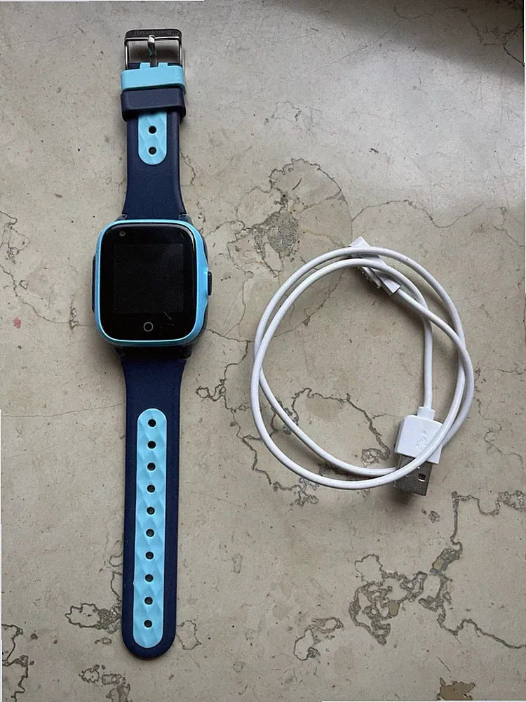 Kinder Smartwatch mit GPS und Telefon Uhr 4G WiFi Videoanruf SOS SIM