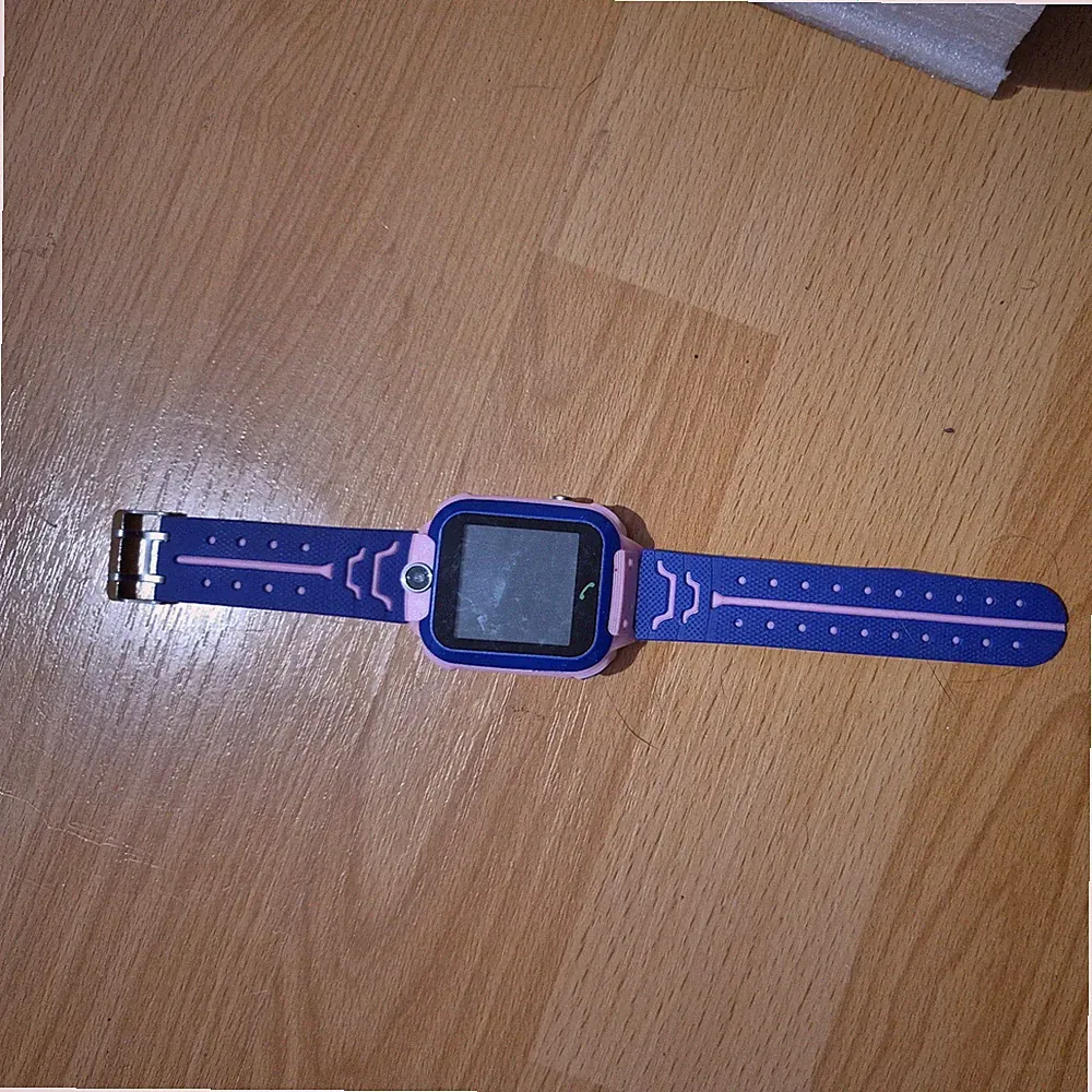 Kinder-Smartwatch mit SOS-Funktion GPS-Ortung & SIM-Karte Sicherheit Wasserdicht