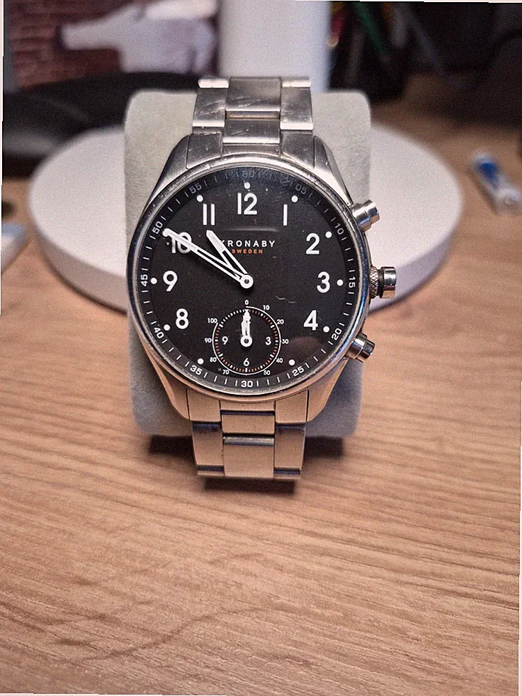 Kronaby Hybrid Smartwatch gebraucht Edelstahlgehäuse, Saphirglas