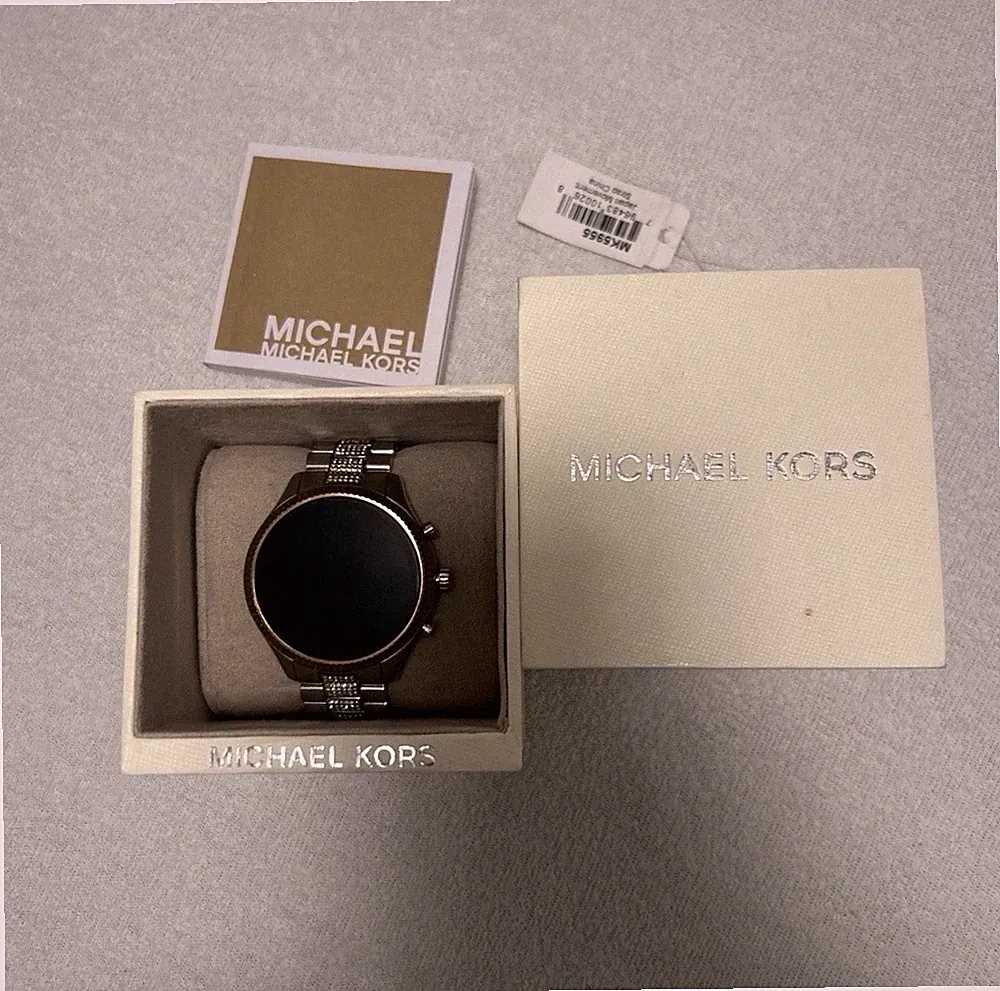 Michael Kors Damen Smart Roségold Neu mit OVP Edelstahlarmband Smartwatch