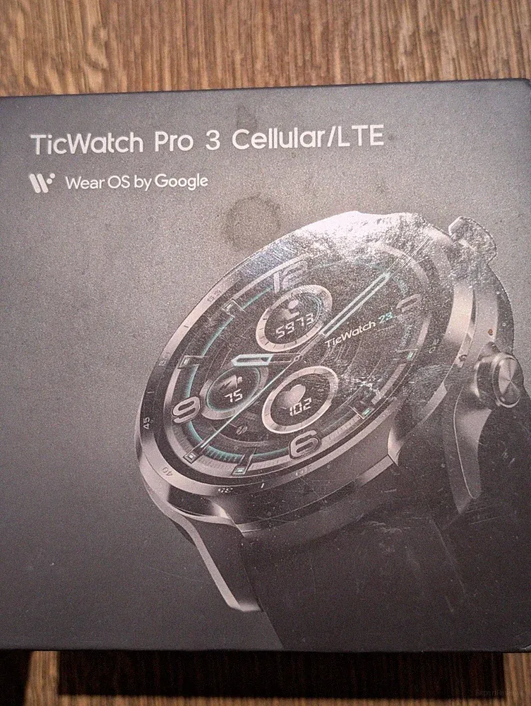 Mobvoi TicWatch Pro 3 Smartwatch Cellular /LTE, in OVP , nie benutzt mit Folie