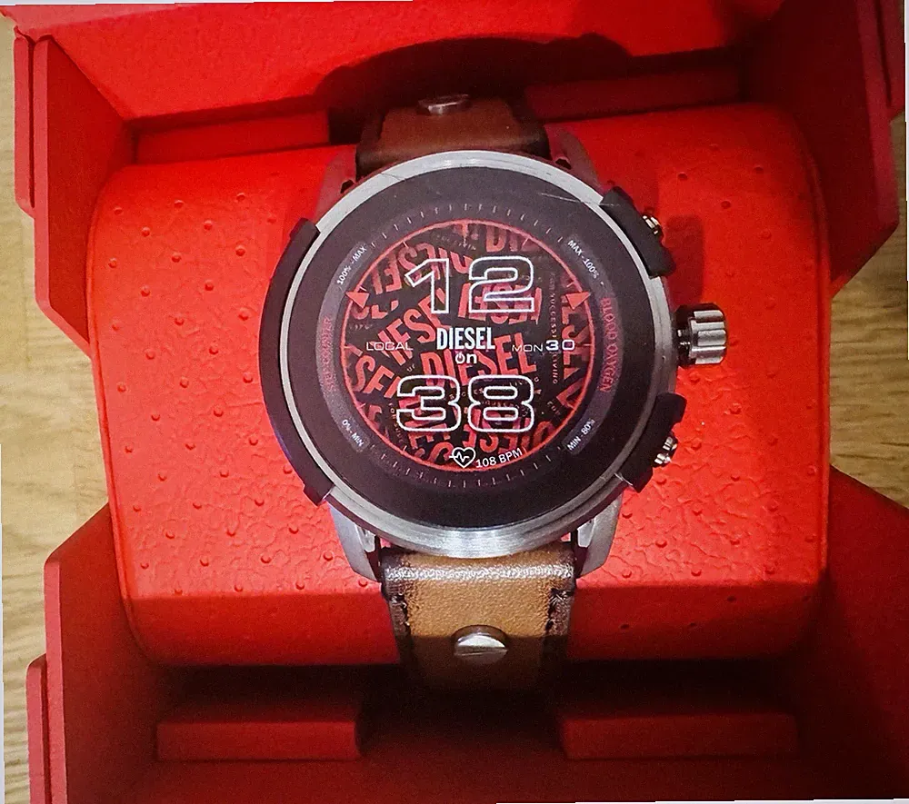 Neu Diesel Smartwatch Herren