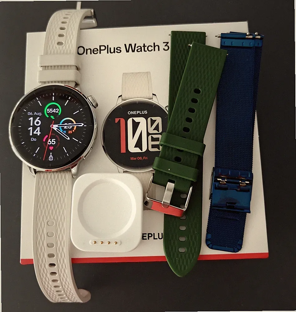 OnePlus Watch 3 Smartwatch 43 mm, Silber, Beige Silikonarmband, Android