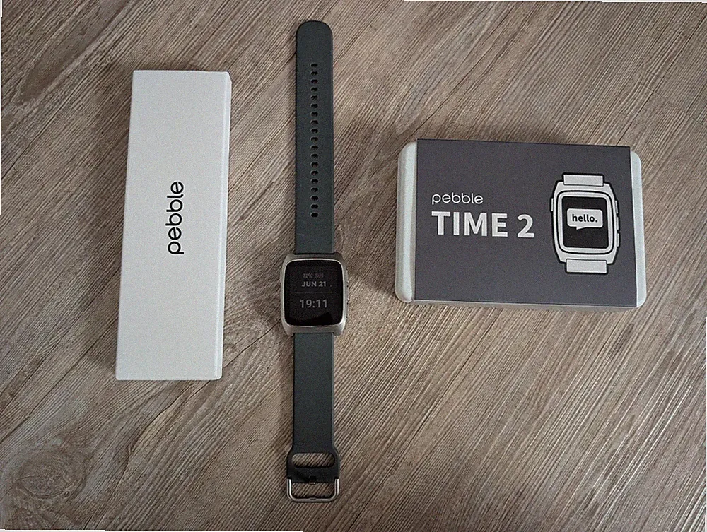 Pebble Time 2 Smartwatch - Silber/Grau - Neuwertig - inkl. Armband
