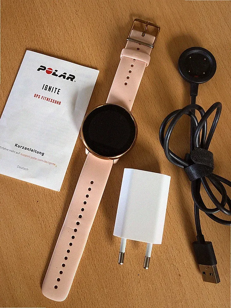 Polar Ignite GPS Sport-Smartwatch Pulsuhr Fitness rosa gold