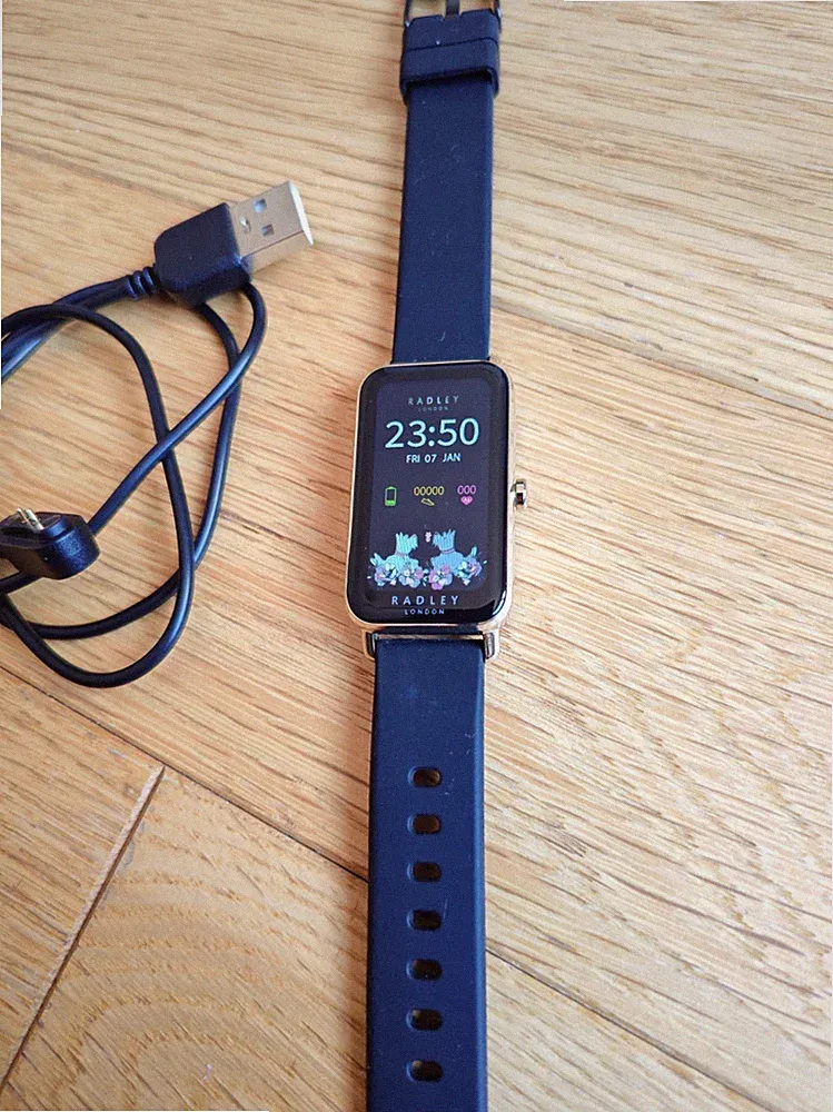 Radley Series 21 Smartwatch Damen Multi Zifferblatt schwarz und gold