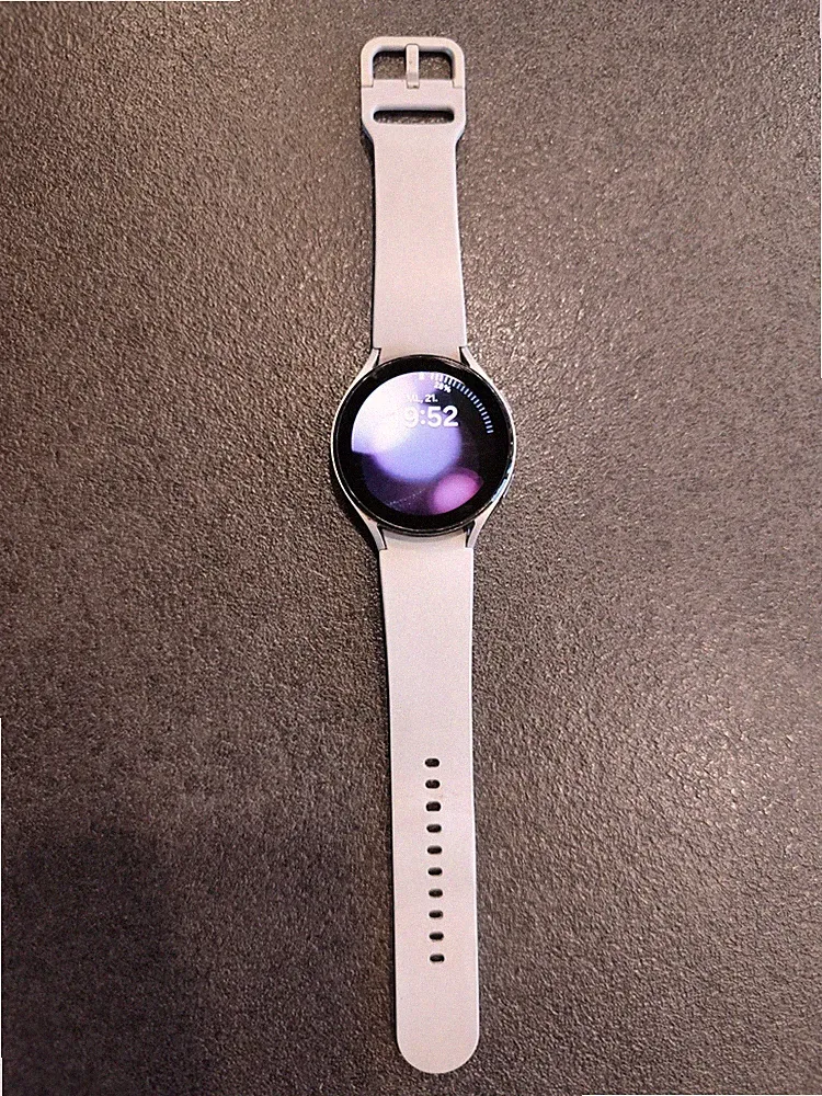 Samsung Galaxy Watch 4 Grau 44mm Fitness SmartWatch Sehr Guter Zustand