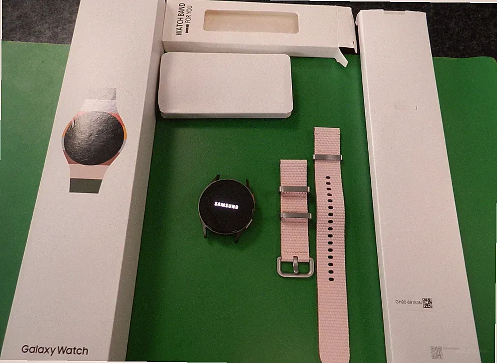 Samsung Galaxy Watch 7 - 40mm - LTE - Smartwatch - SM-L305 - Green - OVP