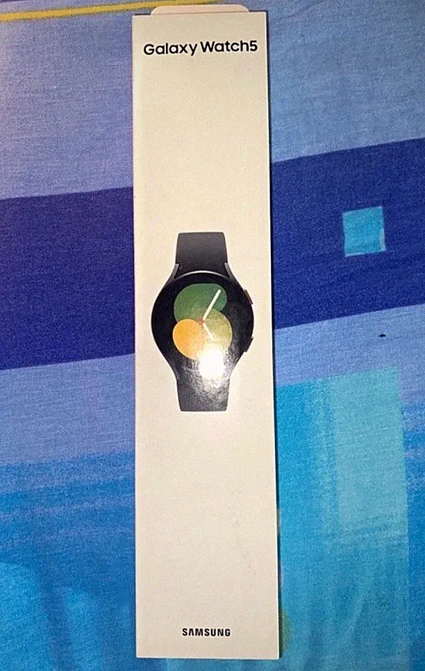 Samsung Galaxy Watch5 40 mm Smartwatch Schwarz Silikonarmband Android