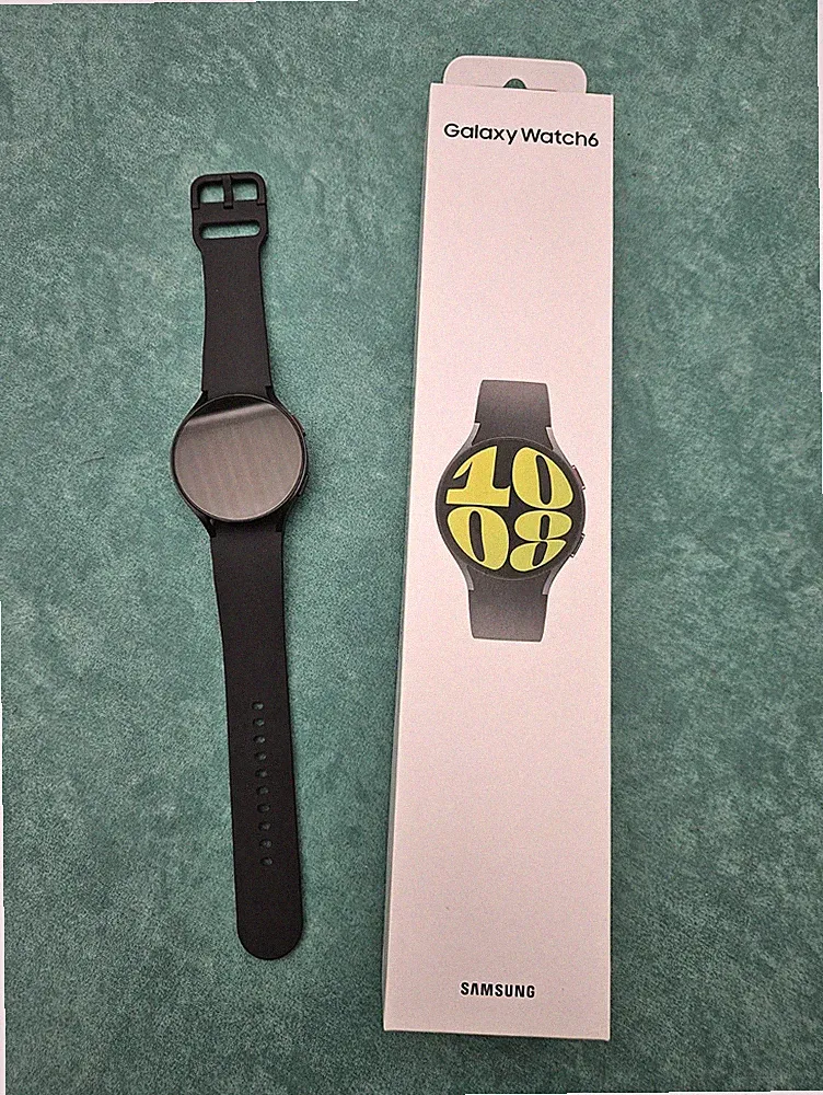 Samsung Galaxy Watch6 44mm Smartwatch Schwarz Silikonarmband Android SM-R945F