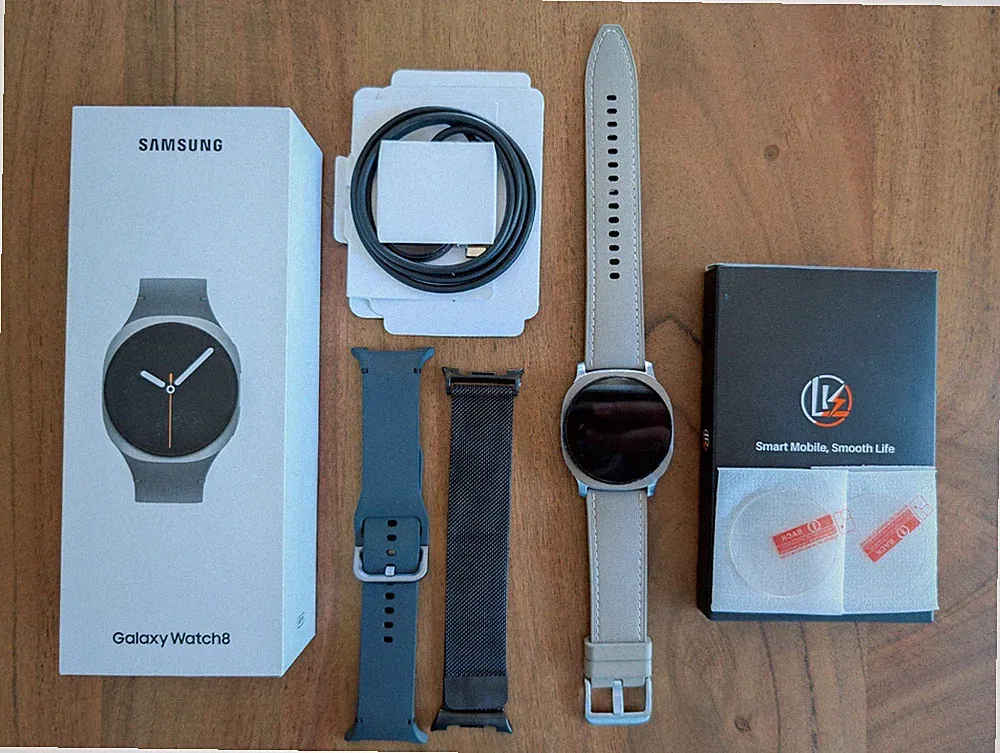 Samsung Galaxy Watch8 L320 40 mm Bluetooth - Smartwatch - graphit plus Zubehör