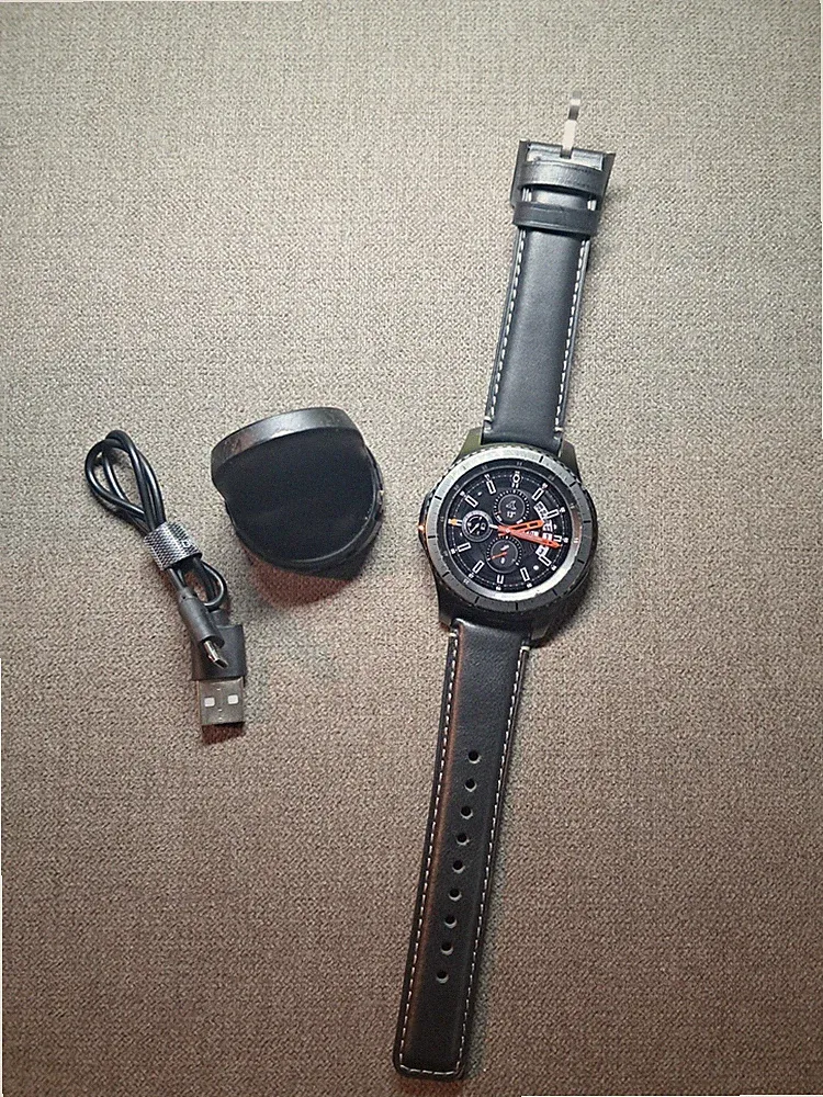 Samsung Gear S3 Frontier SM-R760 – Smartwatch – Schwarz –GPS – Bluetooth – Tizen