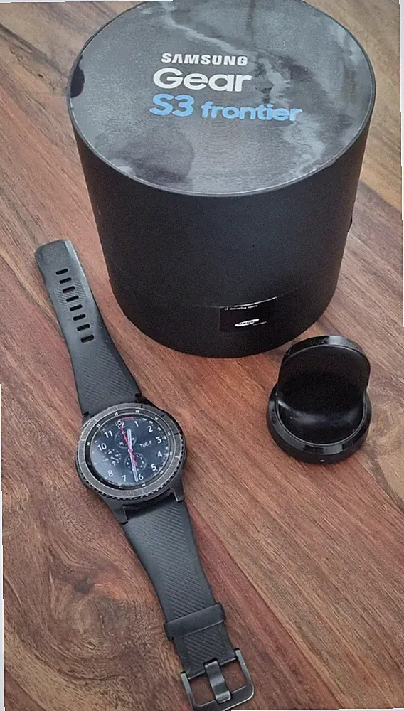 Samsung Gear S3 frontier Smartwatch schwarz 50mm Android mit Box/Ladestation
