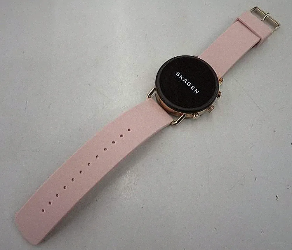 Skagen DW10S1 Android Smartwatch kommt mit Box