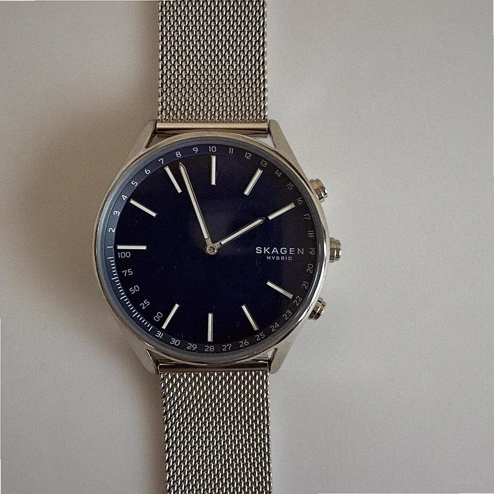Skagen Hybrid SKT1313 Smartwatch blaues Zifferblatt silber Mesh Box manuell