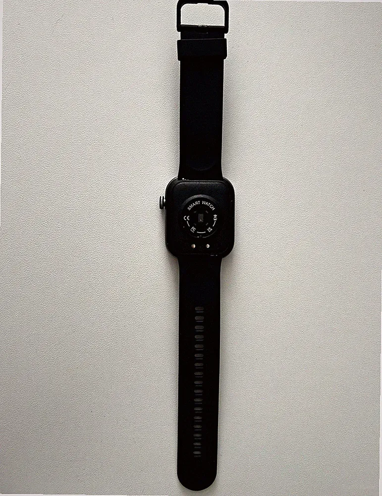 Smart Watch Smartwatch 40 mm schwarz, Silikonarmband, iOS/Android, OVP, Neu