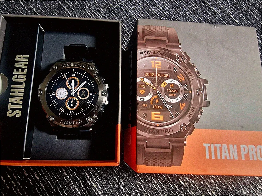 STAHLGEAR TITAN PRO Smartwatch 52 mm Schwarz Silikonarmband Android iOS