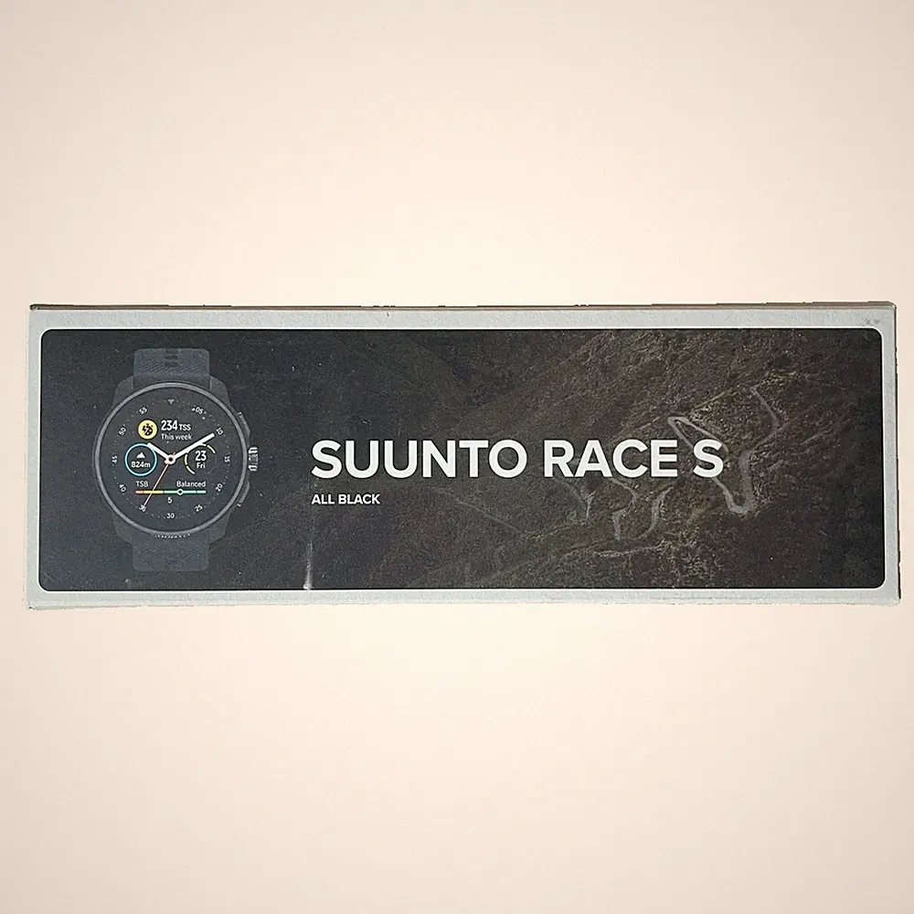 SUUNTO Race S Laufuhr All Black AMOLED Touchscreen GPS Sportuhr